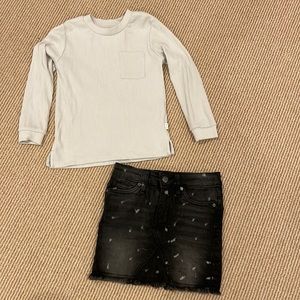 Joes jeans black jean skirt/Petit Lem shirt - size 4